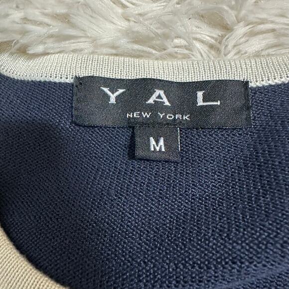 YAL NEW YORK Blue Cream Floral Button Up Cardigan Sweater Size M NWT - Picture 3 of 8